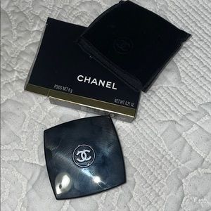 CHANEl Blush #72 Rose Initial